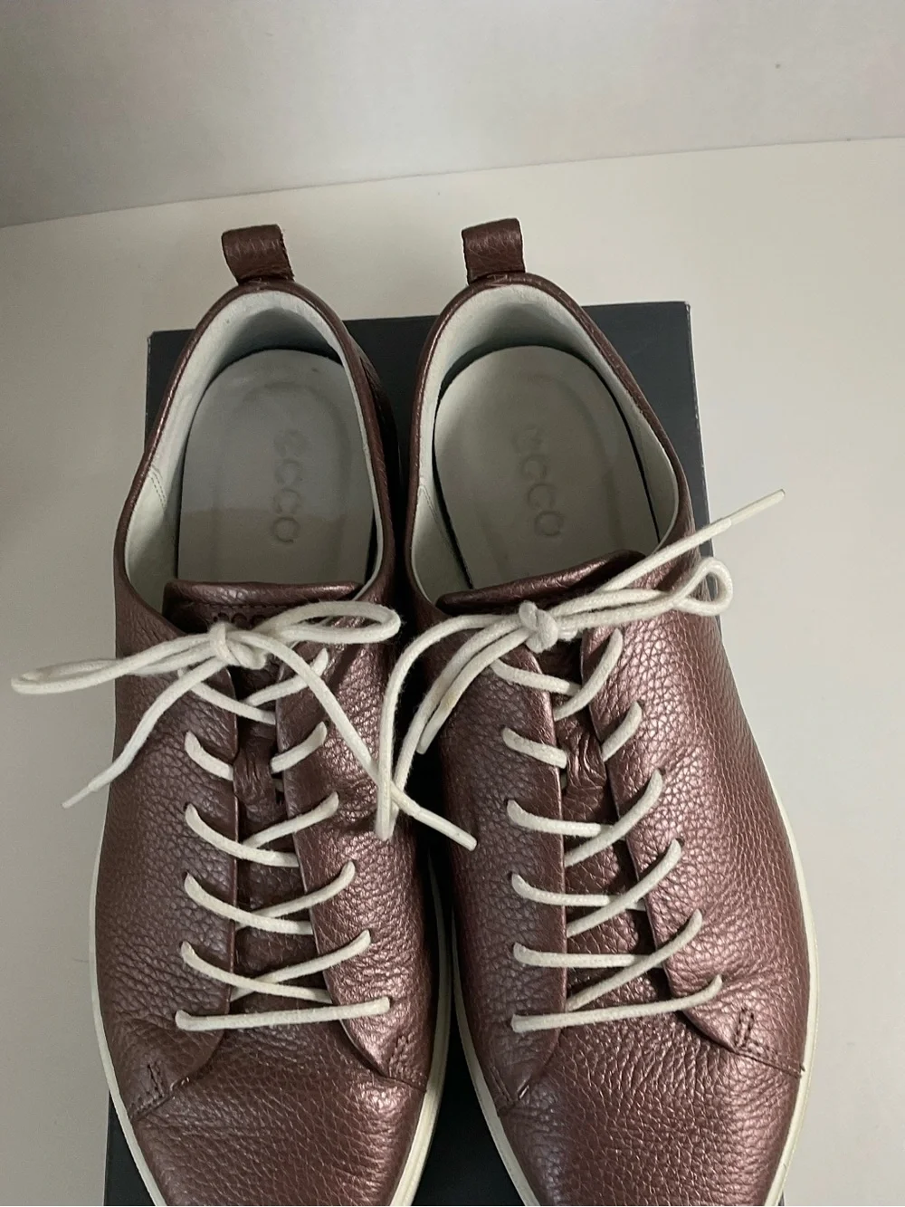 ECCO GILLIAN Sneakers Pebbled Metallic Bronze Leather Women’s Shoes Size 9 EU40